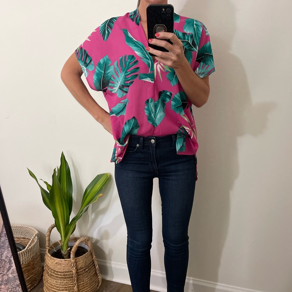 Oversize tunic top. Boutique brand. Size small